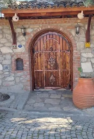 Karamese Tas Ev - Karamese Stone House سلجوك