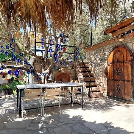 Karamese Tas Ev - Karamese Stone House 度假居 *