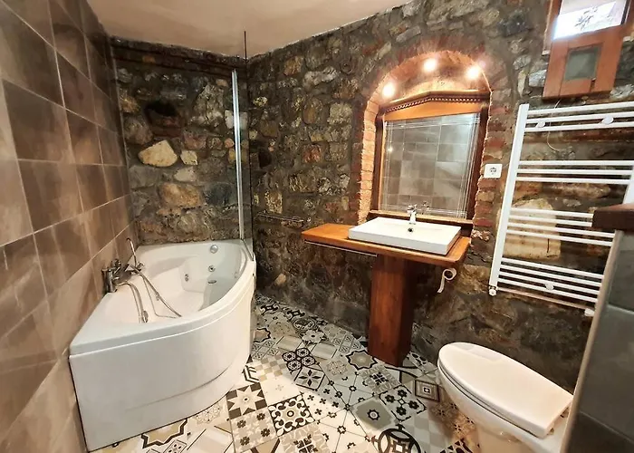 Nyaraló Karamese Tas Ev - Karamese Stone House